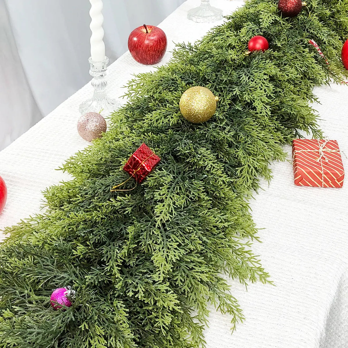 Premium Artificial Christmas Garland – Create a Warm & Cozy Holiday Home