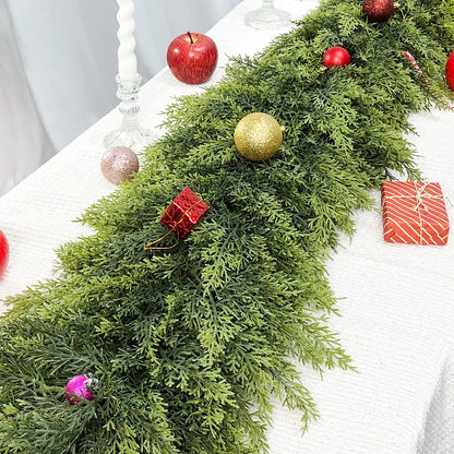 Premium Artificial Christmas Garland – Create a Warm & Cozy Holiday Home